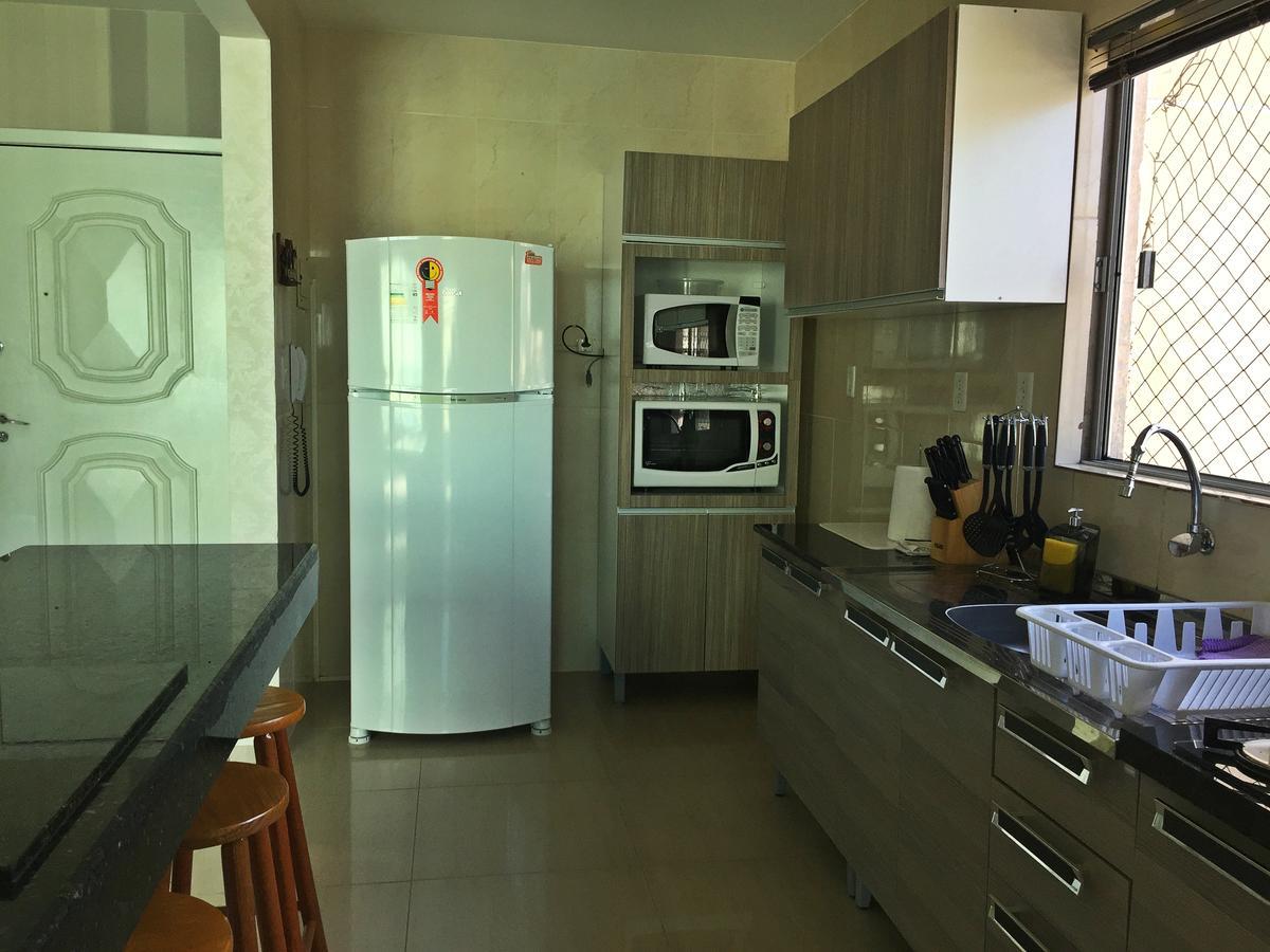 Apartment Incrivel Ap A 100m Do Mar Com Ar E Wi-fi *